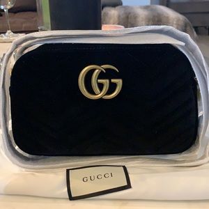 Brand new gucci marmont velvet black camera bag